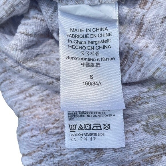 Marmot Gray White Long Sleeve Hooded Top Lightweight Workout, size Small - Picture 9 of 10